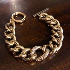 Gorgeous VS gold bracelet